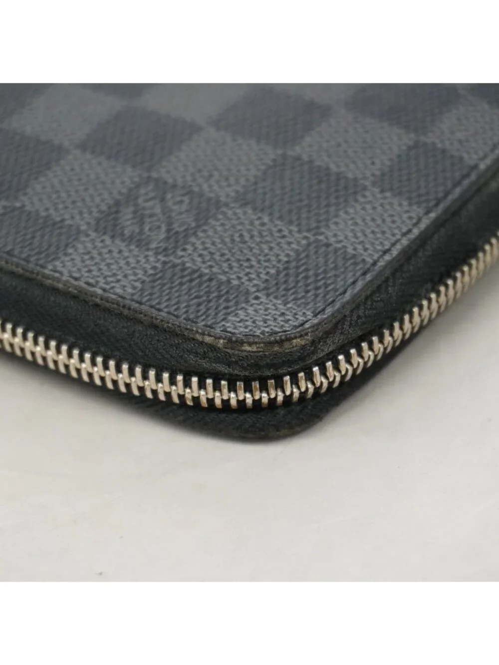 Louis Vuitton Wallet Damier Graphite Zippy Organizer Black Gray